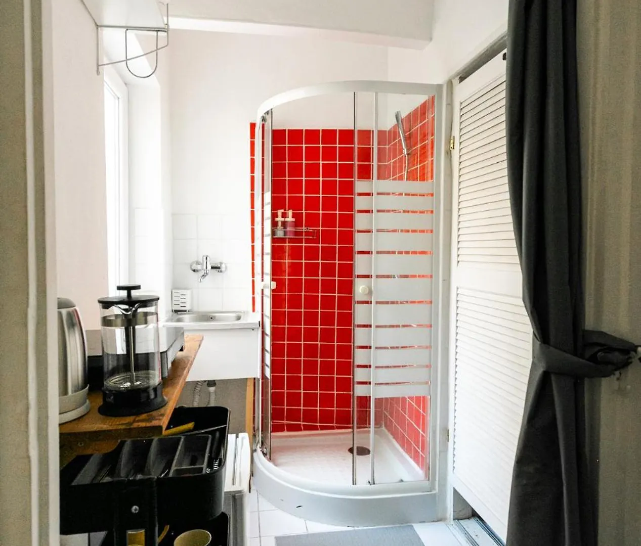 Cozy & Quiet Studio In Downtown Budapest Apartment